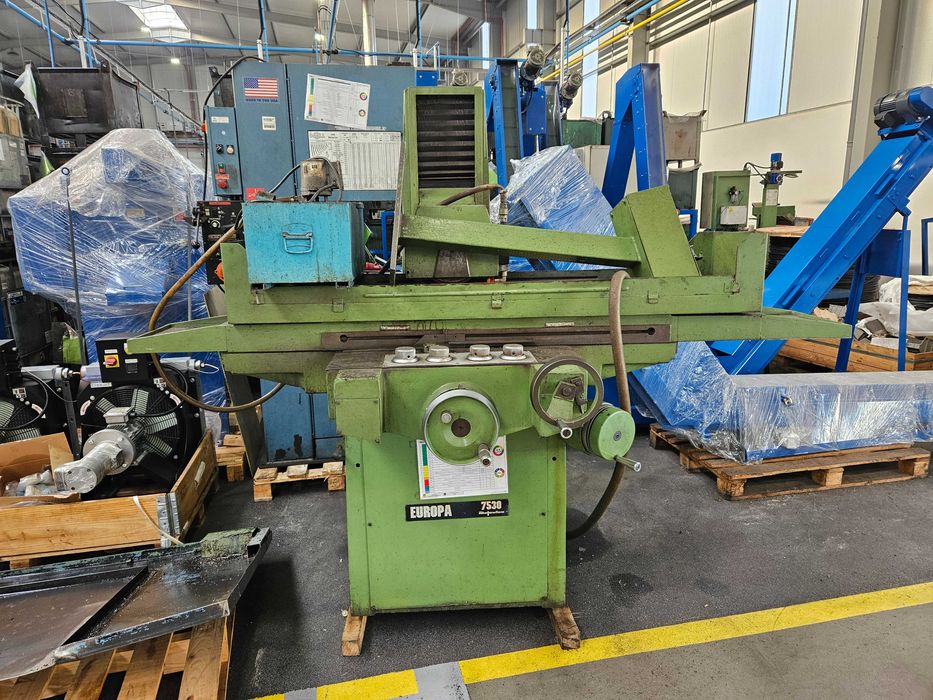 Retificadora Plana de Superfícies - Majevica EUROPA 7530