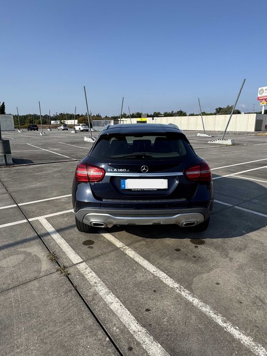 Mercedes GLA180d 2017