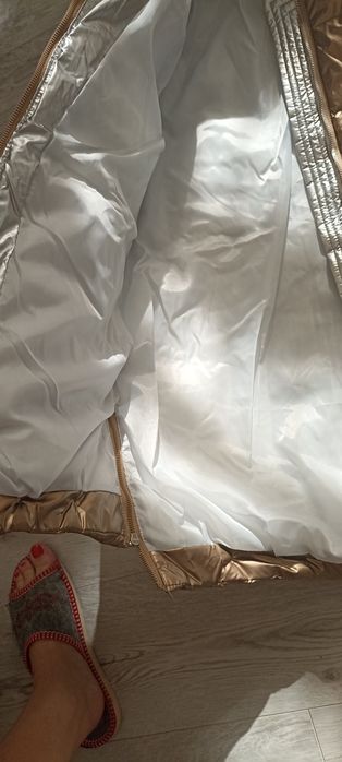 Sprzedam nową kurtkę damską