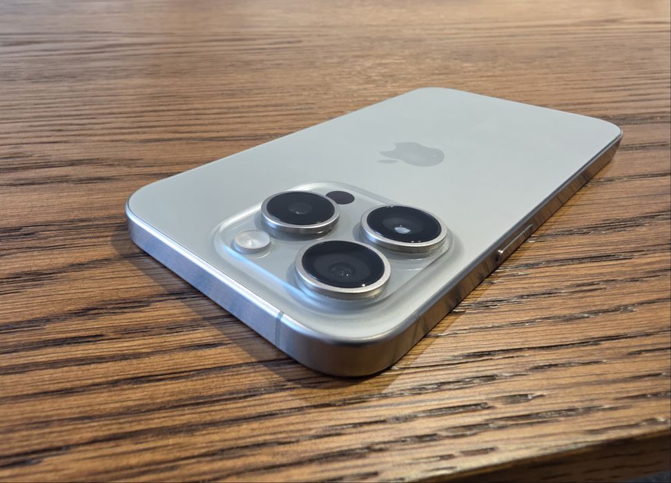 Iphone 15 Pro - 128 GB - Excelente Estado