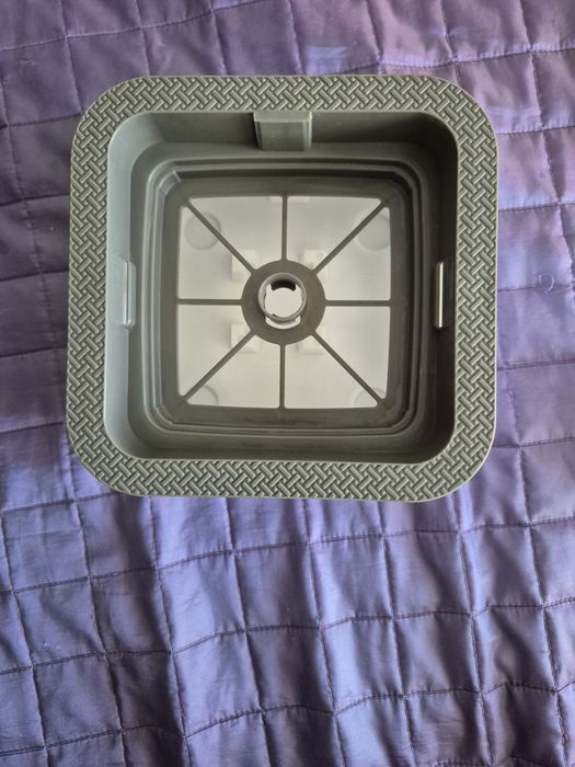 Фонтанчик для котів та собак із змінними фільтрами