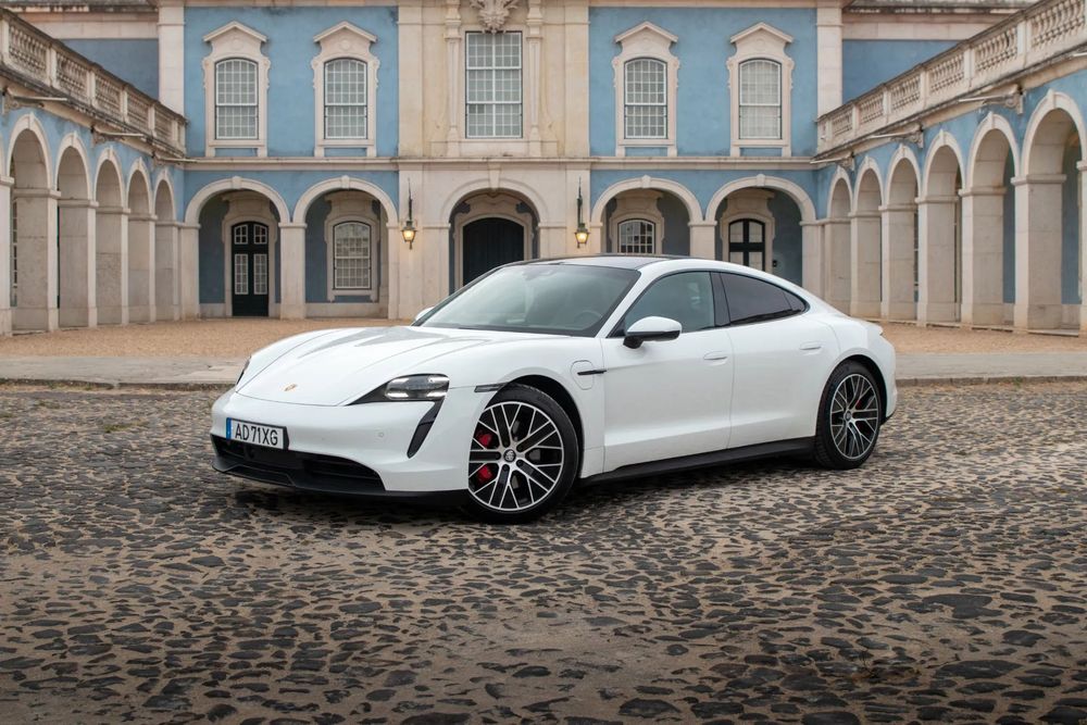 Porsche Taycan 4S Bateria Performance Plus foto 4