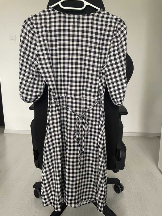 sukienka letnia w kratkę z New Look