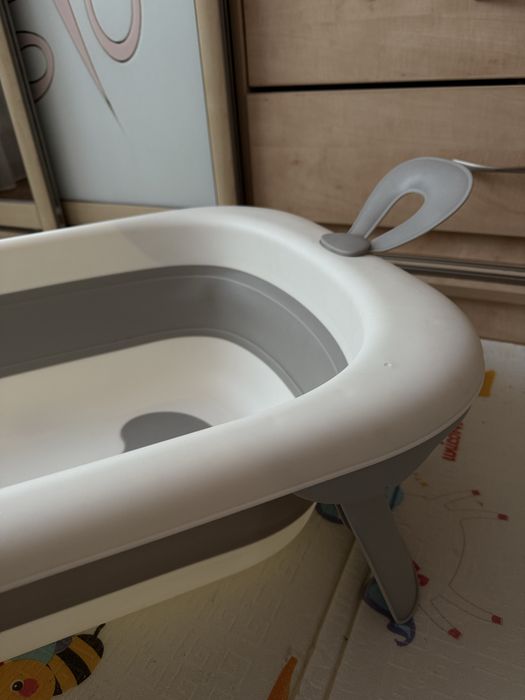 Продам дитячу ванночку