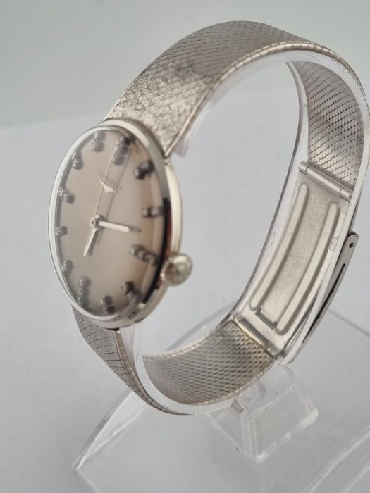 Золотые часы longines