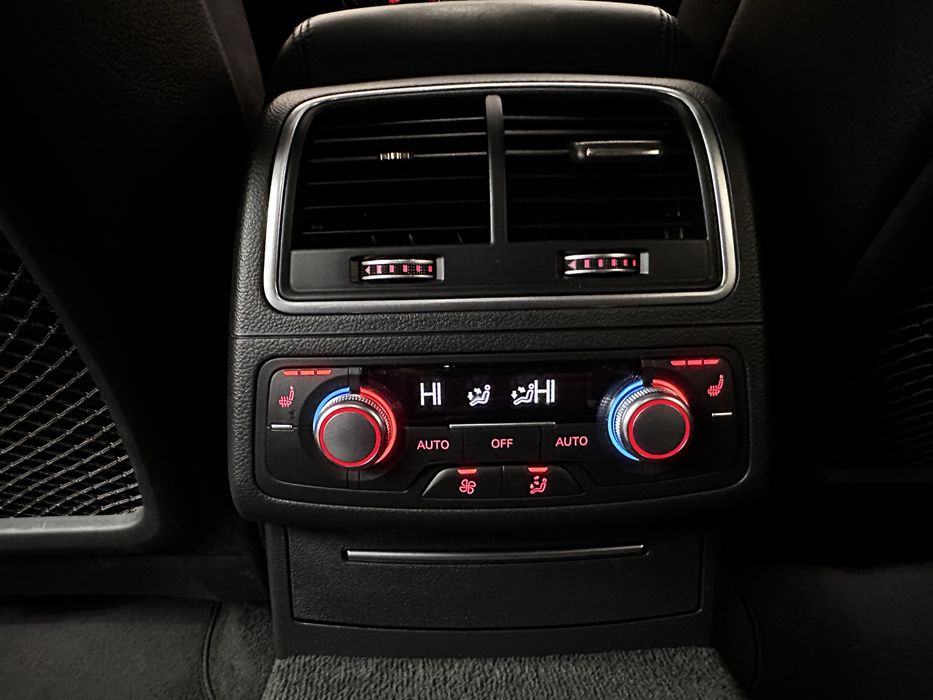 продам лайнера в жирній комплектації