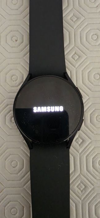 Samsung Galaxy Watch 4