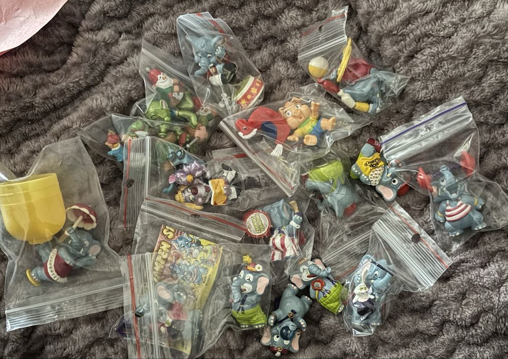 Кіндер іграшки 90-ті