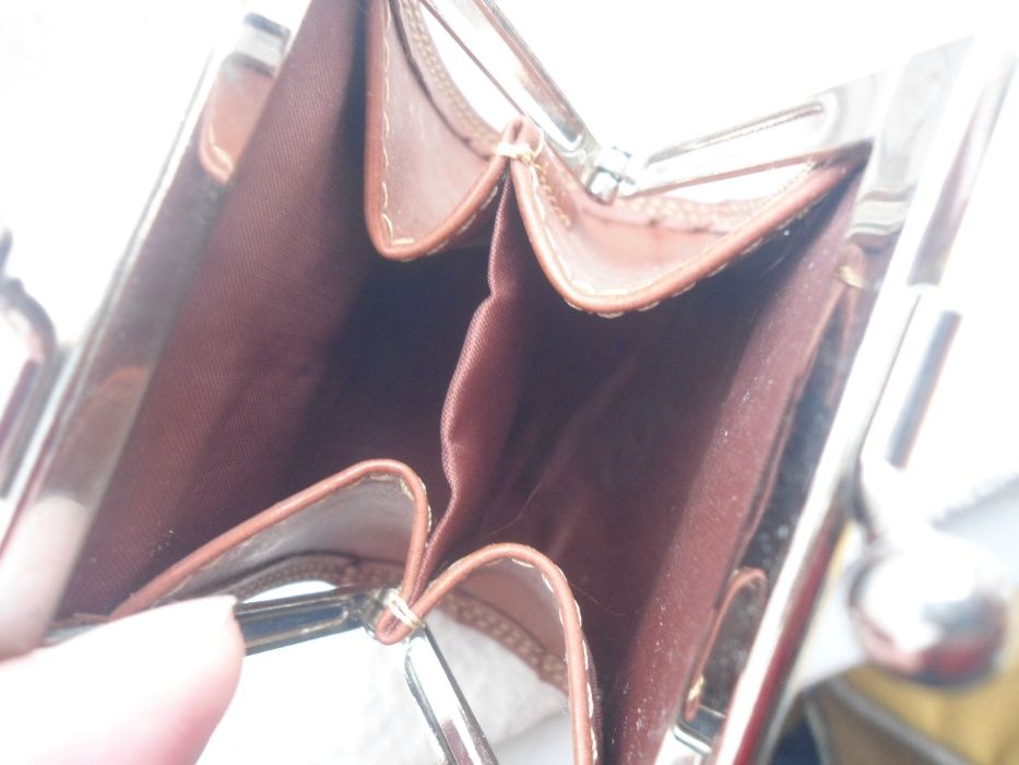 Bolsa porta moedas, com 10 cm de altura