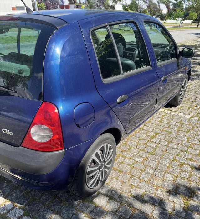Renault Clio 2002
