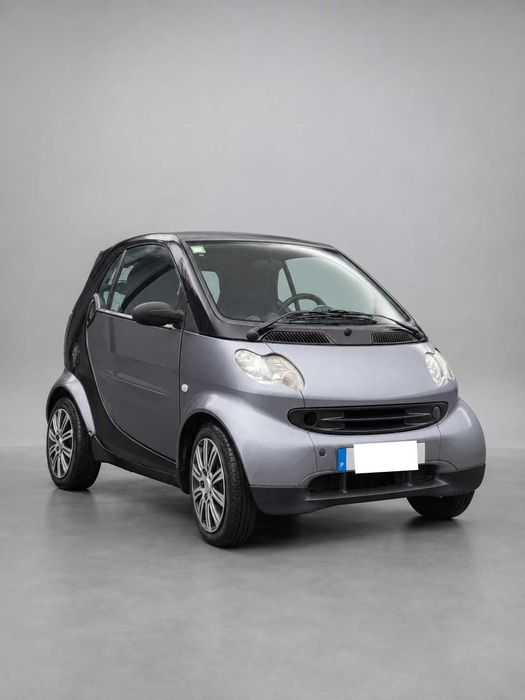 Smart fortwo Coupé 0.8 CDI 2003 — 126.789 km, 4 pneus novos