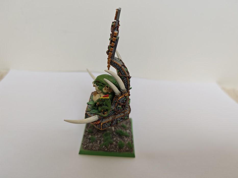 Figurka Lizardmen Slann Mage-Priest Warhammer Battle lub the Old World