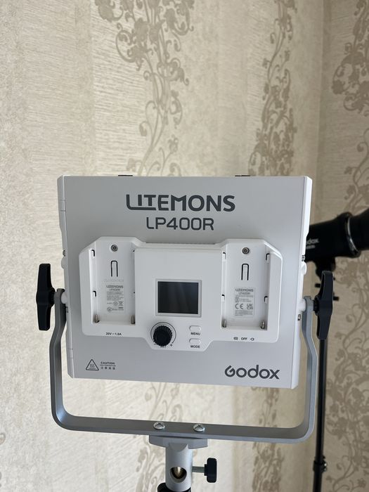 LED панель Godox Litemons LP400R RGB LED Light Panel