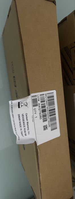 Memórias RAM rápidas RGB DDR4 32GB Kit 2x16GB 3200MHz CL16 Novas - KIT/A