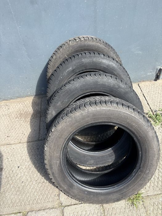 Opony zimowe Dębica frigo 2