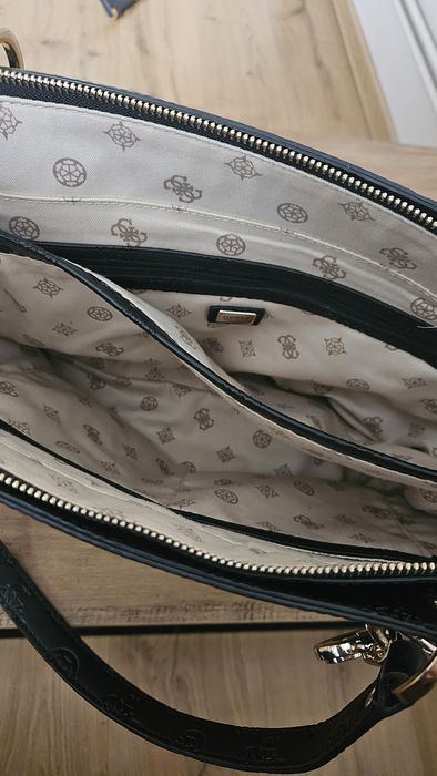 Torebka damska Guess