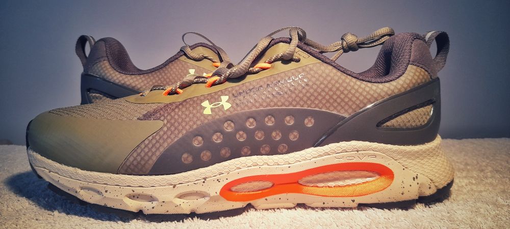 Under Armour HOVR Infinite Summit 2 Khaki