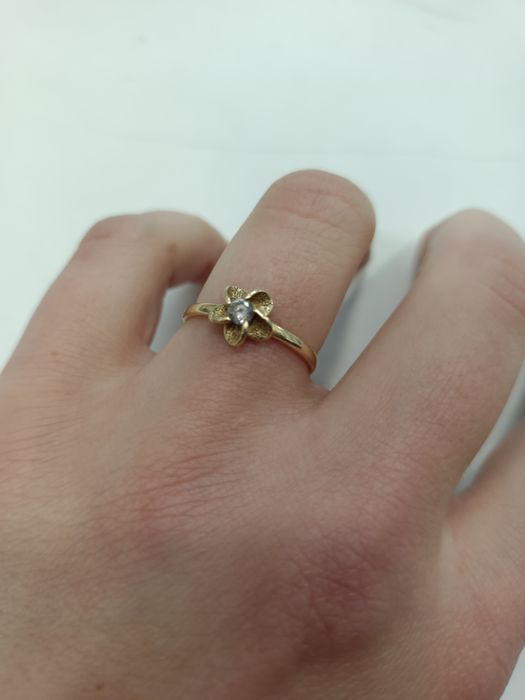 Pierścionek złoty pr: 585 w: 1,31g  Komis Madej sc.