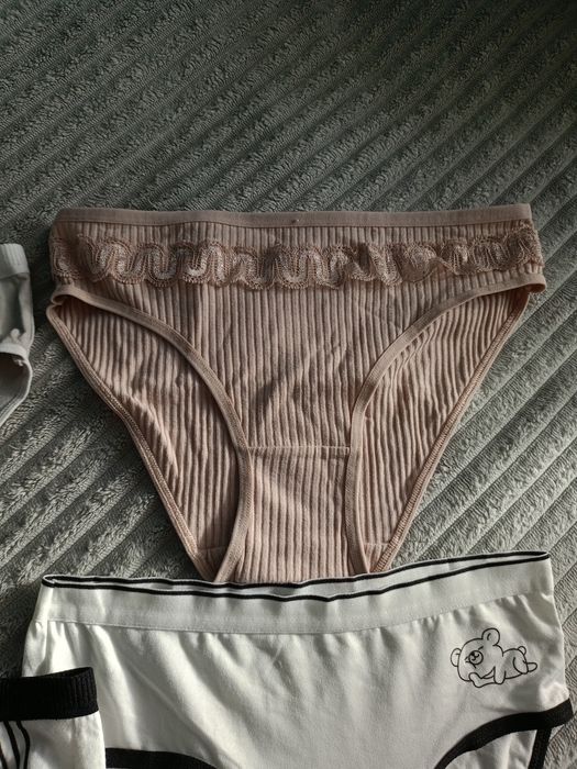 Sprzedam nowy komplet majtek damskich