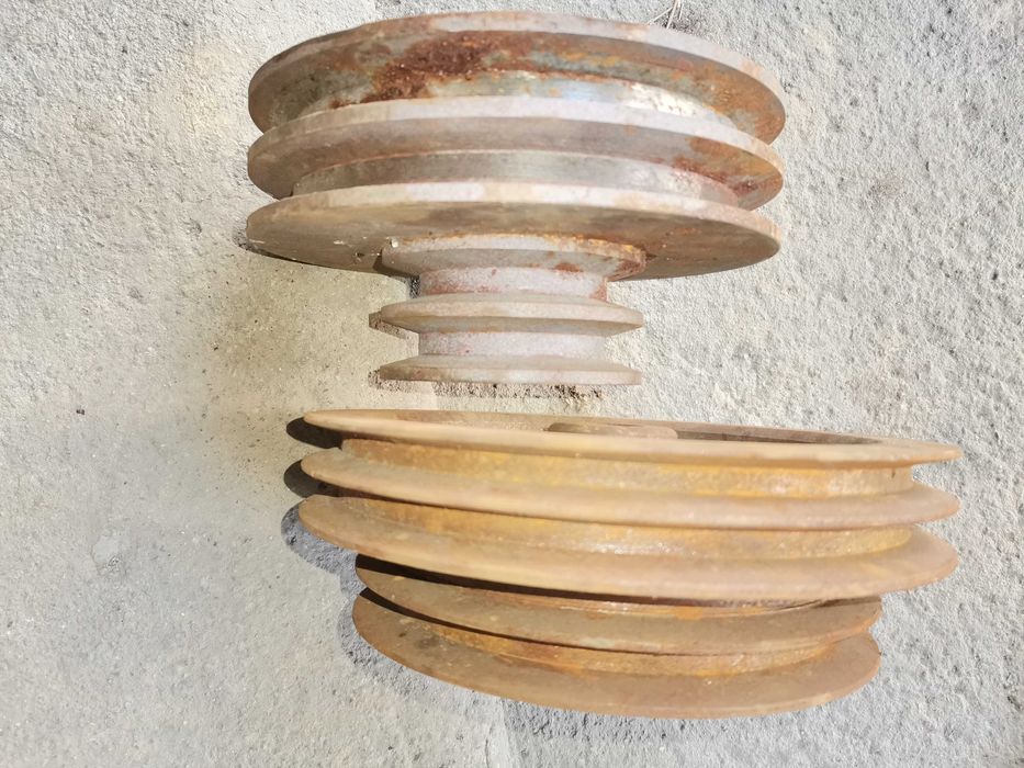 Dwustopniowe koła pasowe różne wymiary.