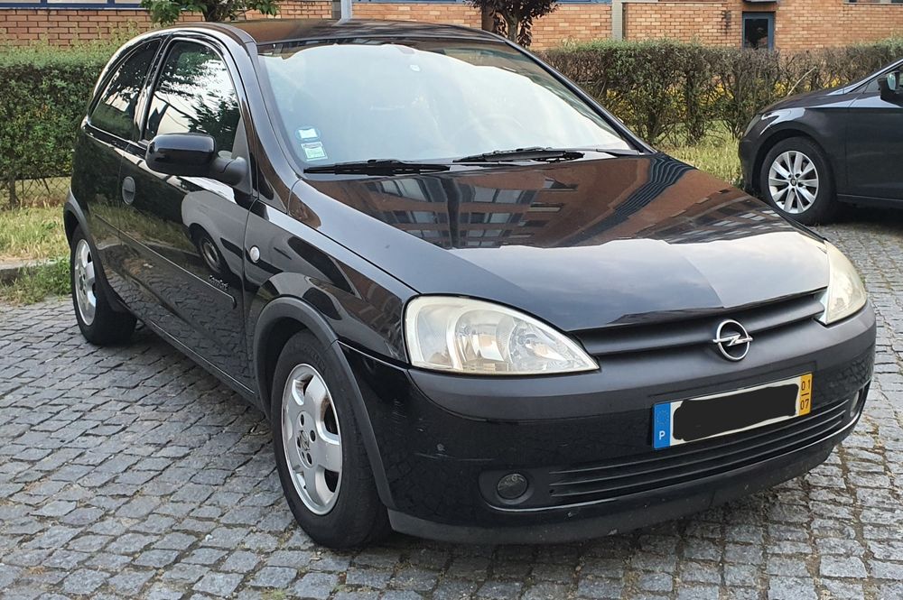 Opel Corsa C, 1.2, em muito bom estado e poucos kms