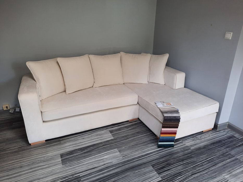 Narożnik tapicerowany 235 x 155. Angielskie  komponenty