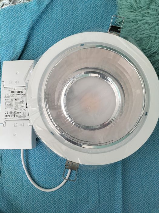 Lampa wisząca Trilux
