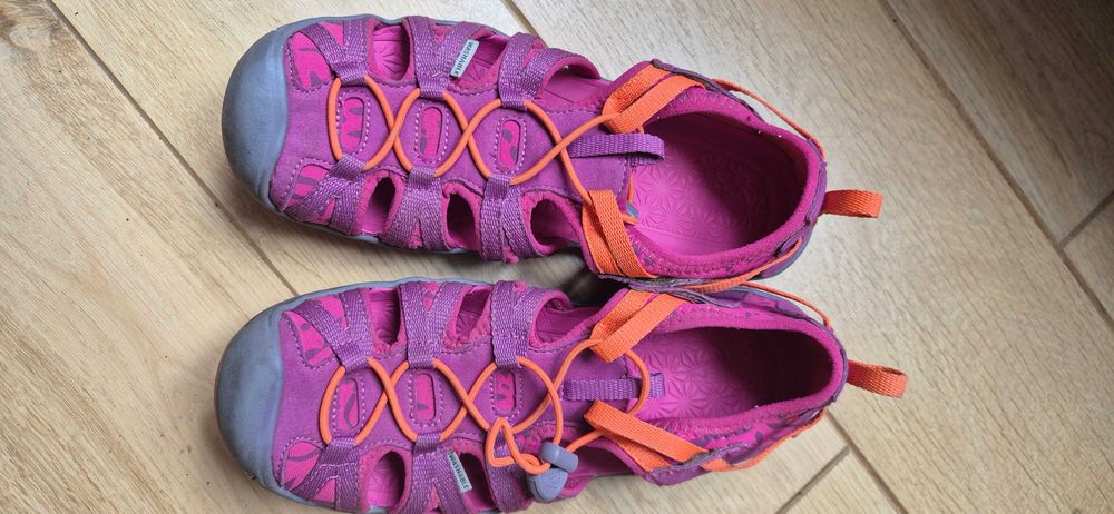Sandałki  Crocs Seacamp rózówe 36 gratis
