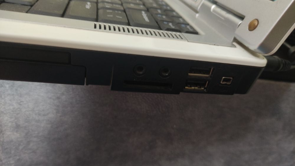 Ноутбук Dell inspiron 6400 робочий