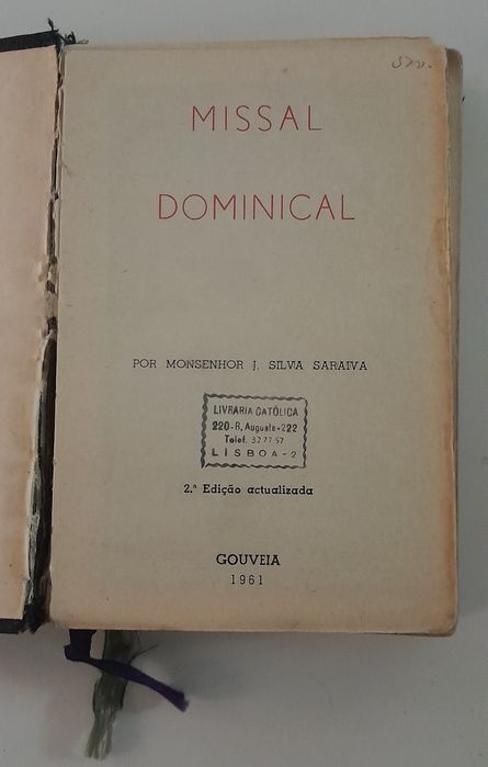 Livros bastante antigos