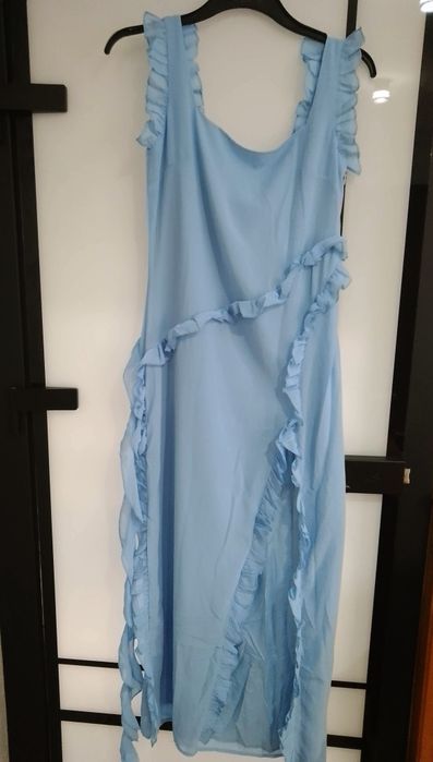 Długa elegancka sukienka