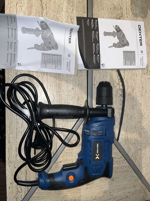 Barbequim percutor com fio Dexter 650w
