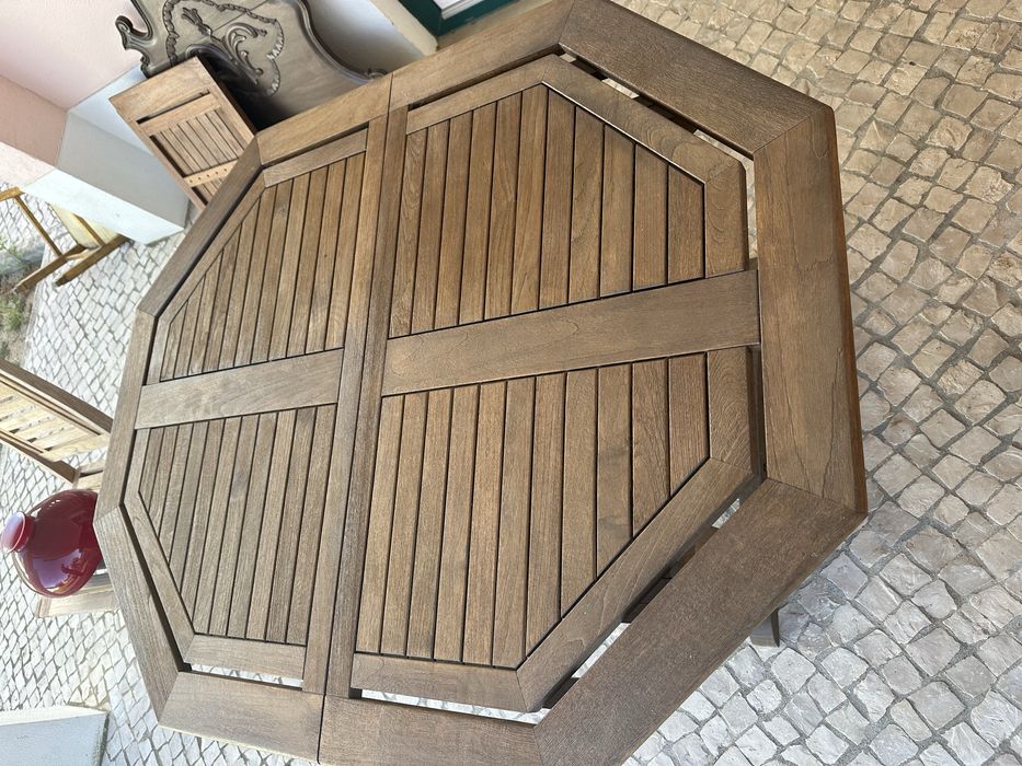 mesa de jardim s/ cadeiras