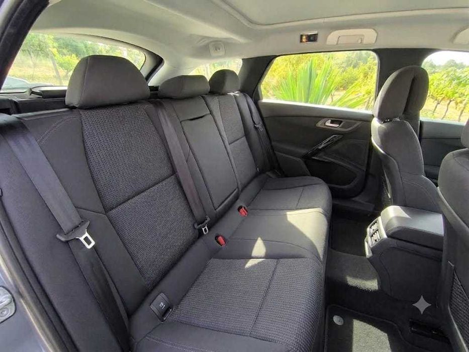 automóvel peugeot