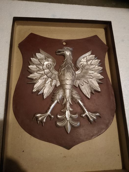 Orzeł bez korony,relikt PRL . Odlew metalowy. Dla kolekcjoneròw.Unikat