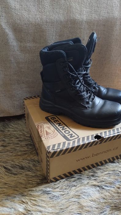 Bennon Grom taktyczne buty 43.