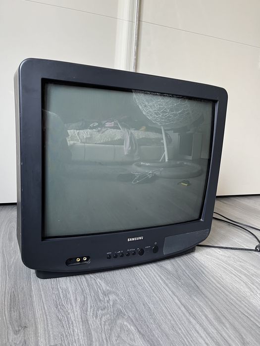 Телевізор Samsung розміри 50х50х45