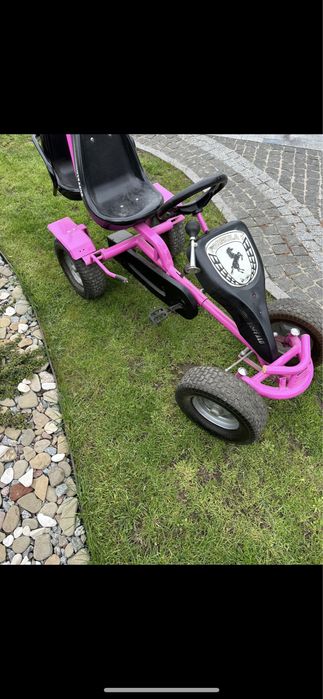 Веломобіль гарний