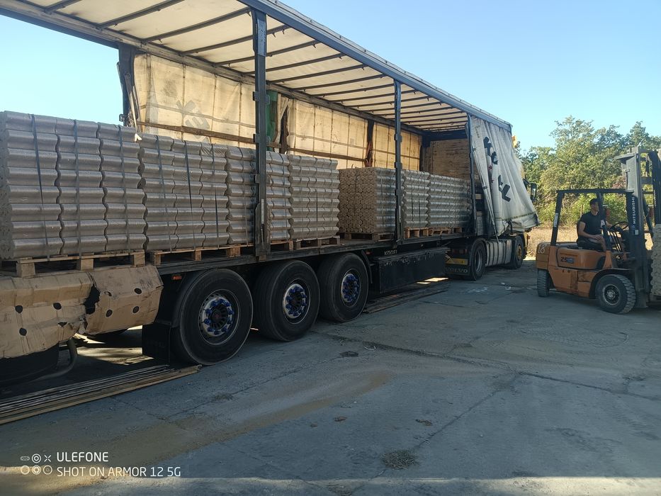 Брикет нестро и торфяной