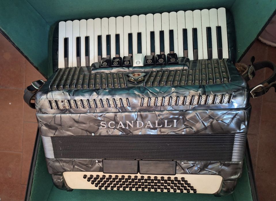Acordeão Scandalli