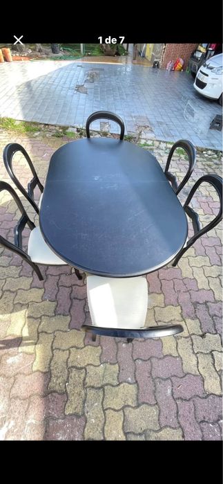 Vende-se mesa com 6 cadeiras