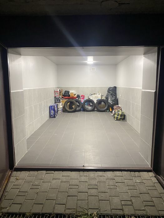 Продається гараж вул.Хіміків 21А