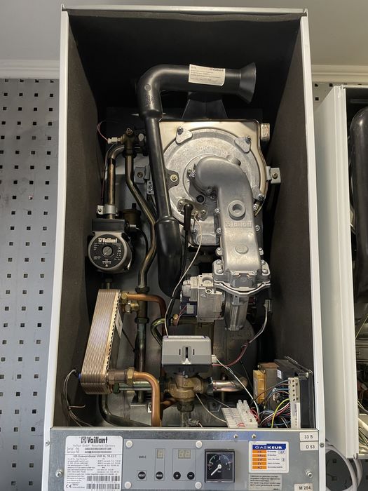 ПРАЦЮЄМО з Є-ВІДНОВЛЕННЯ Газовый котел Vaillant т-6 с Горантией