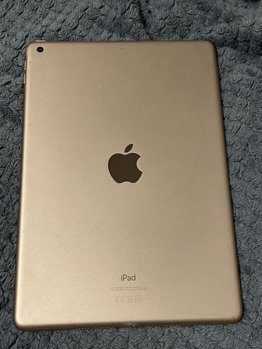 iPad 8 gen 128GB | DO NAPRAWY / NA CZĘŚCI | 500 zł