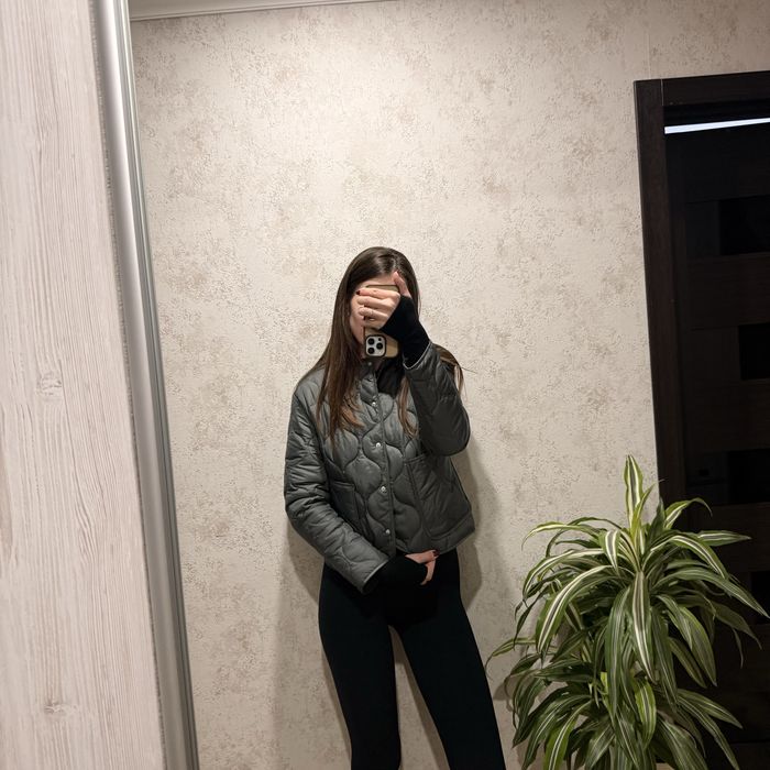 Жіночий одяг .Джинси ZARA.Sinsay.Bershka.