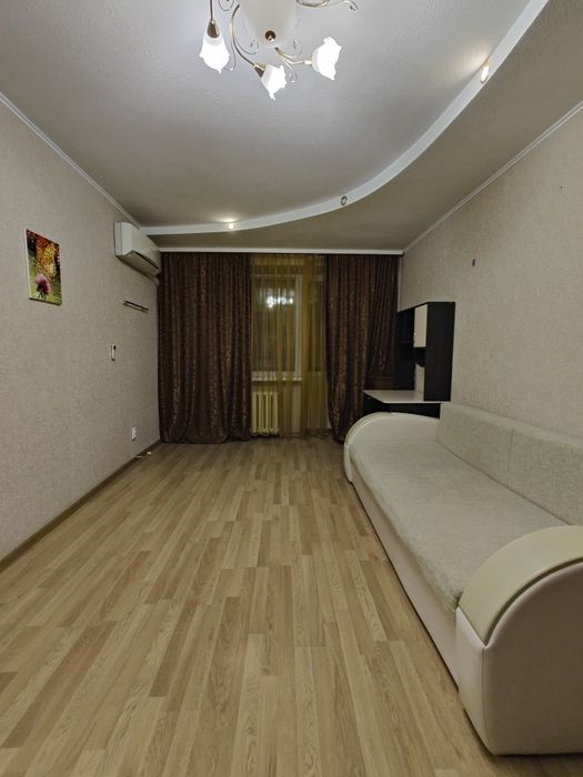 Сдам 1 комнатная квартира Залютино. Рынок. Капремонт.