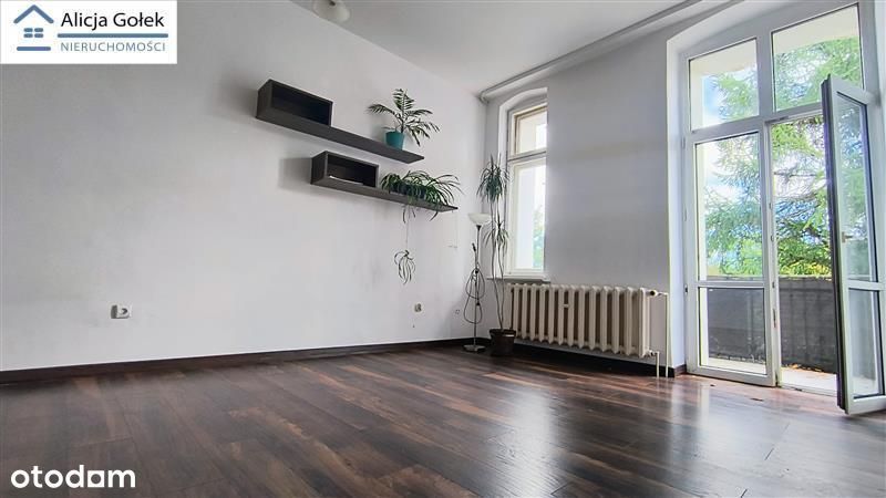 ul. Piłsudskiego 2 pokoje 44,5m2, 1 piętro, balkon