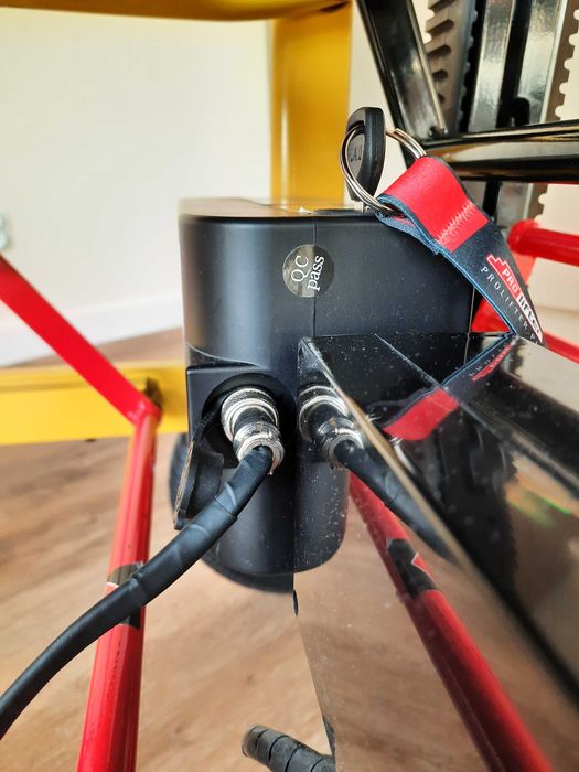 Schodołaz Wózek elektryczny Titan Person Dragon Jak Nowy Rok Gwarancji