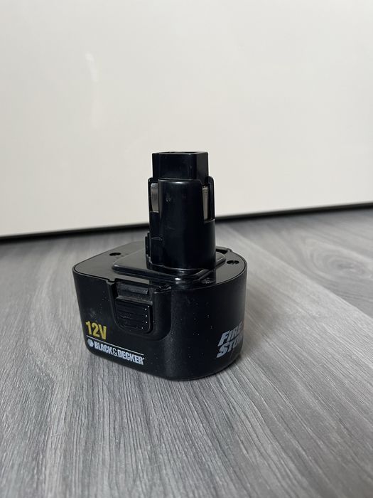 Акумулятор Black&Decker 12 v