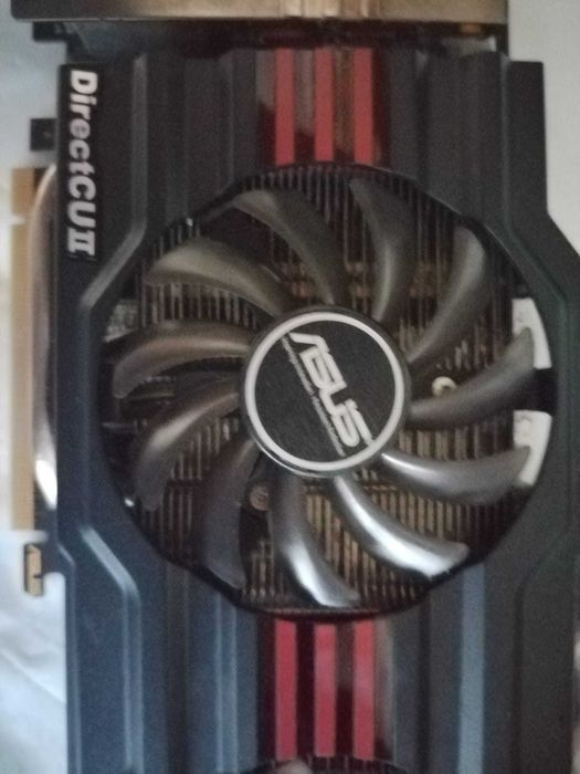 ASUS NVIDIA GeForce GTX 660 Ti DirectCU II – 2 GB GDDR5